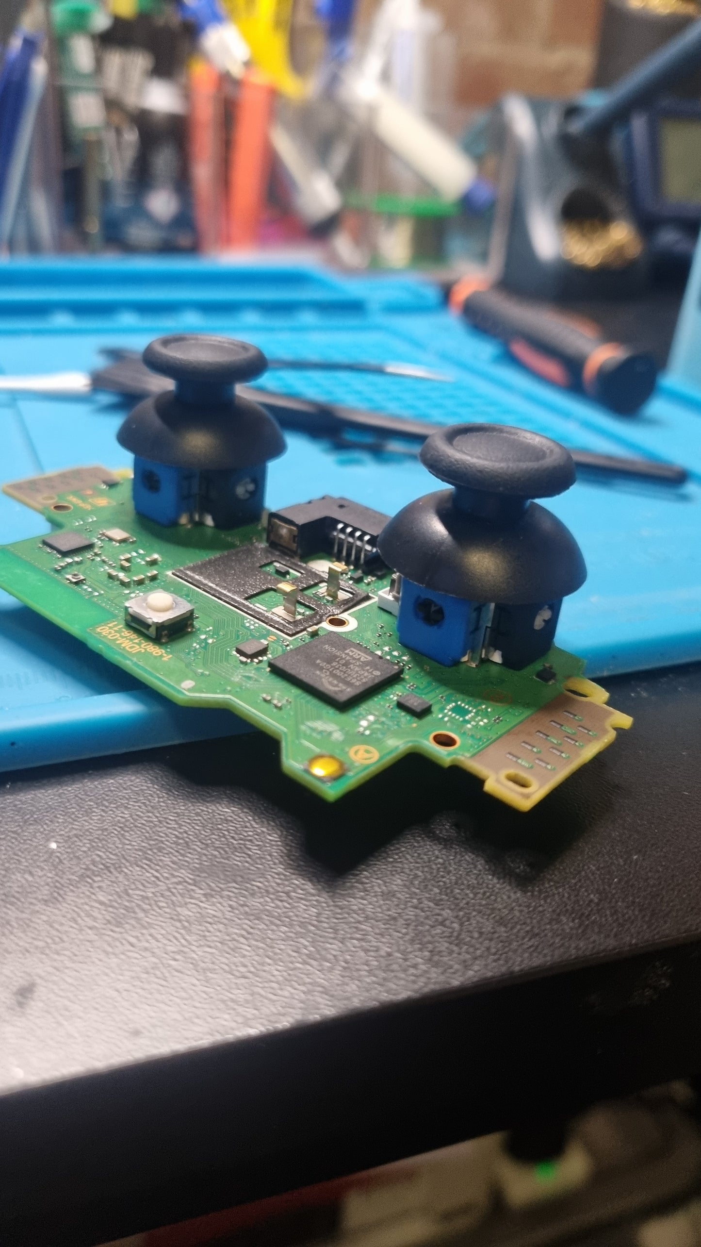 PS4 STANDARD CONTROLLER REPAIR SEND IN SERVICE