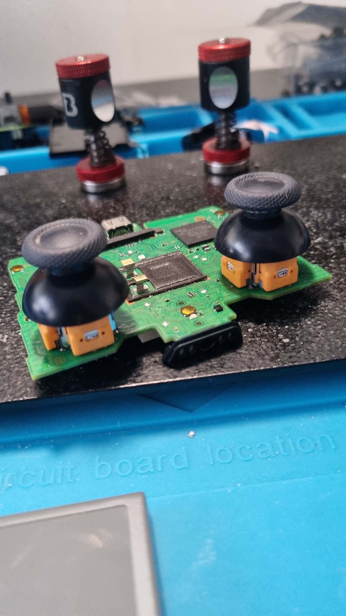 REPARATION MANETTE PS5 ENVOI EN SERVICE