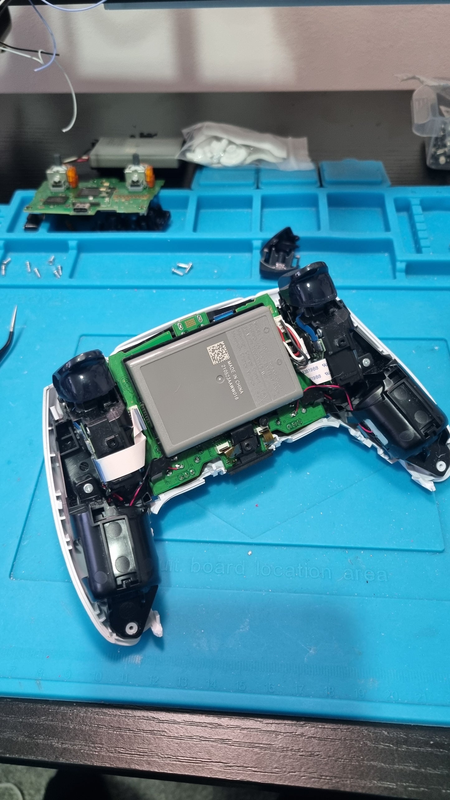MOD MANETTE PS5 ENVOI EN SERVICE