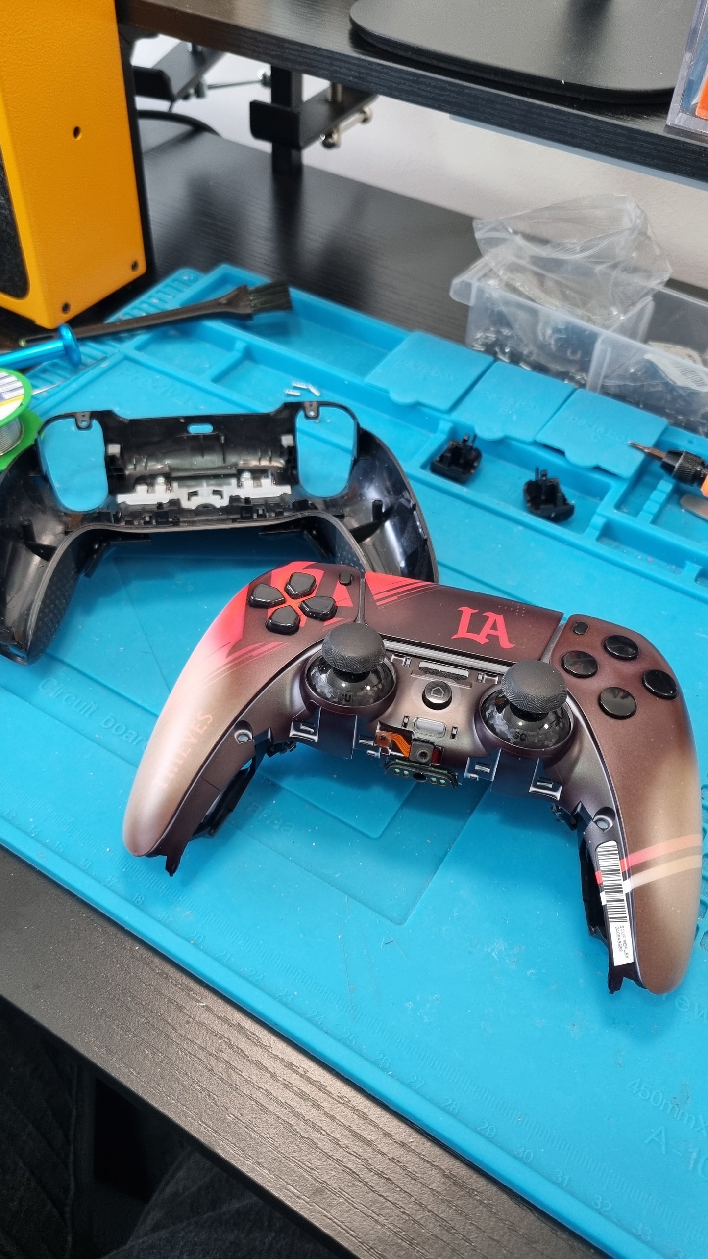 PS4 & PS5 CUSTOM / PRO CONTROLLER MOD SEND IN SERVICE