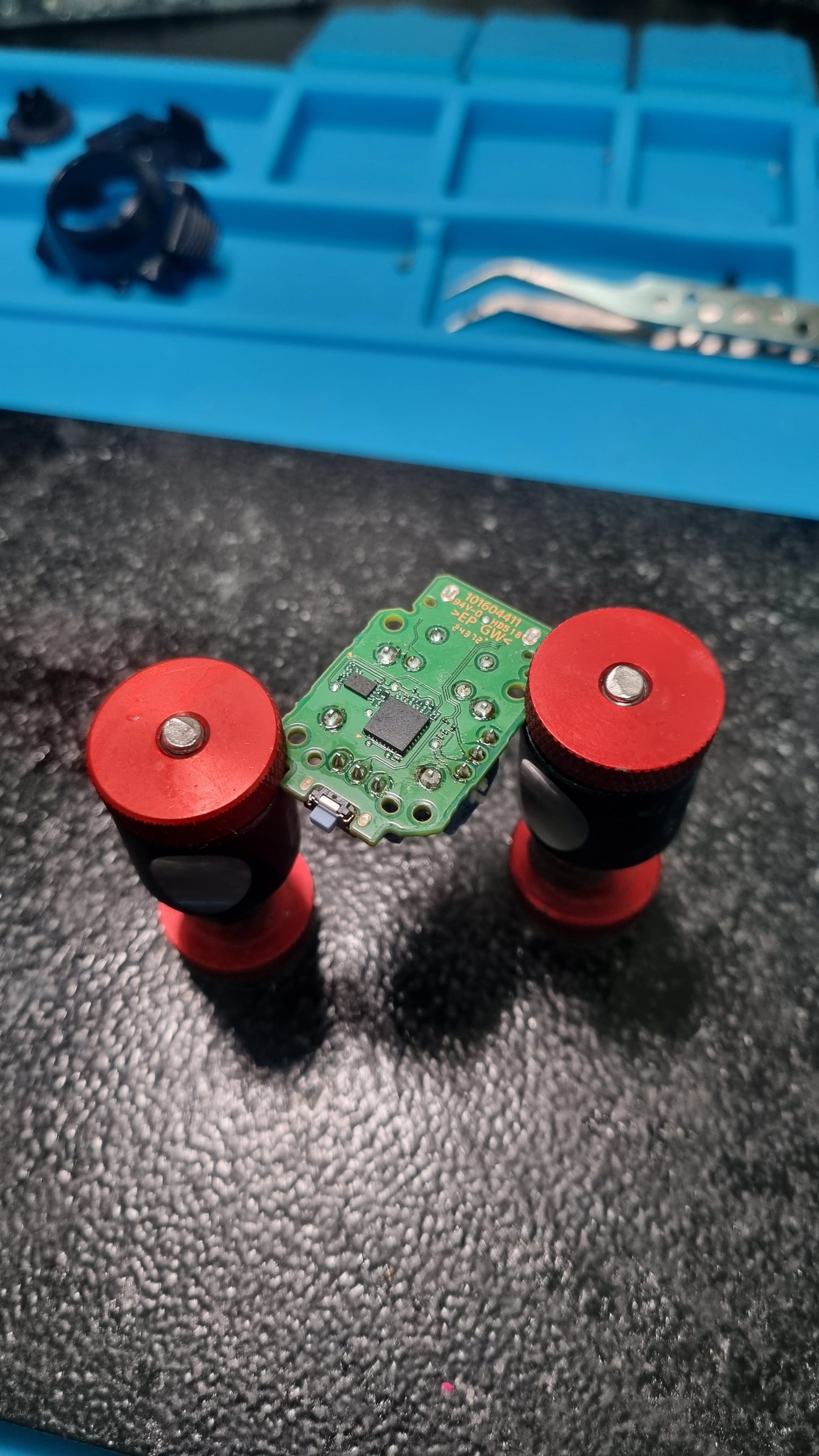 REPARATION MANETTE PS5 ENVOI EN SERVICE