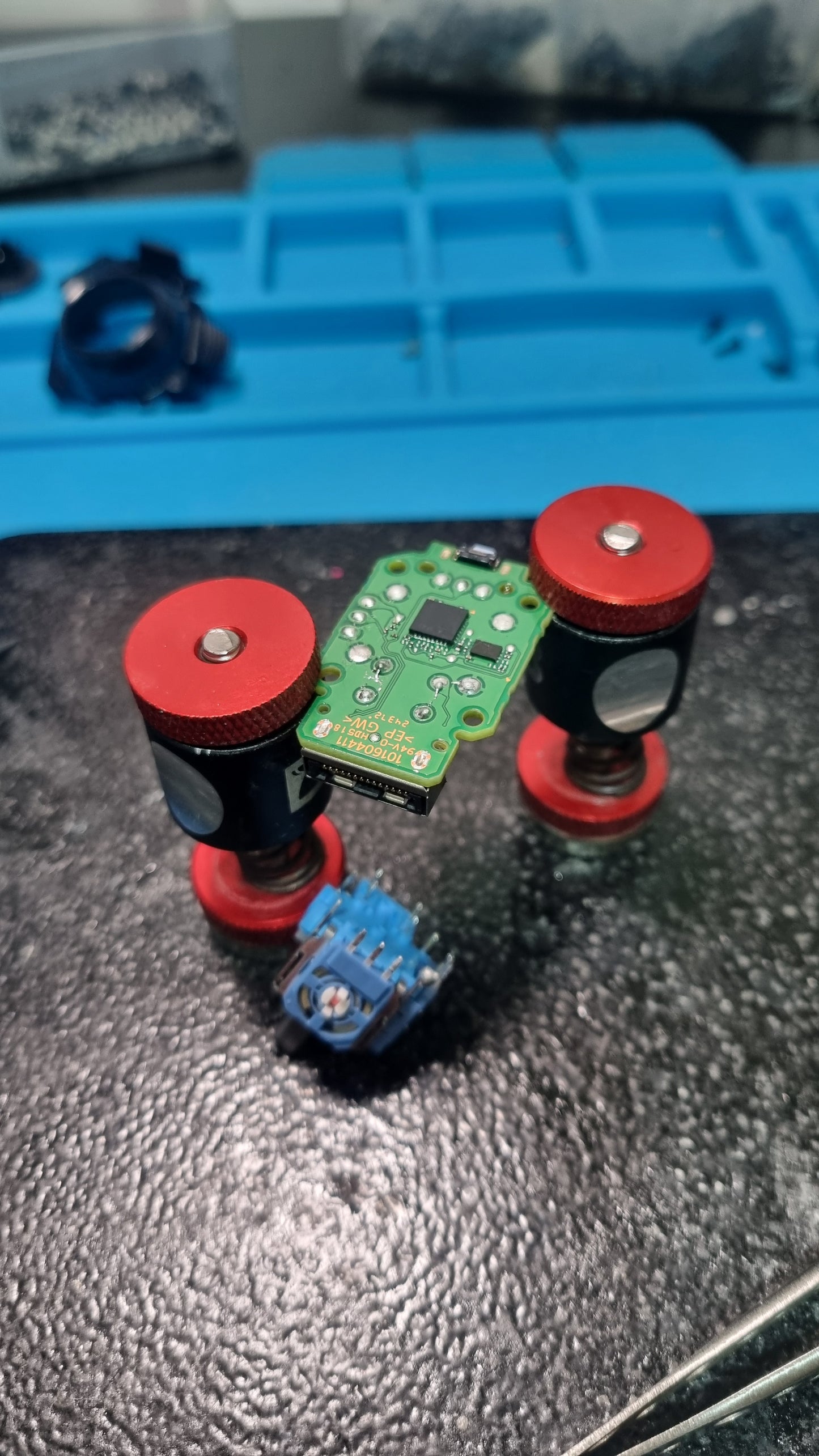 REPARATION MANETTE PS5 ENVOI EN SERVICE