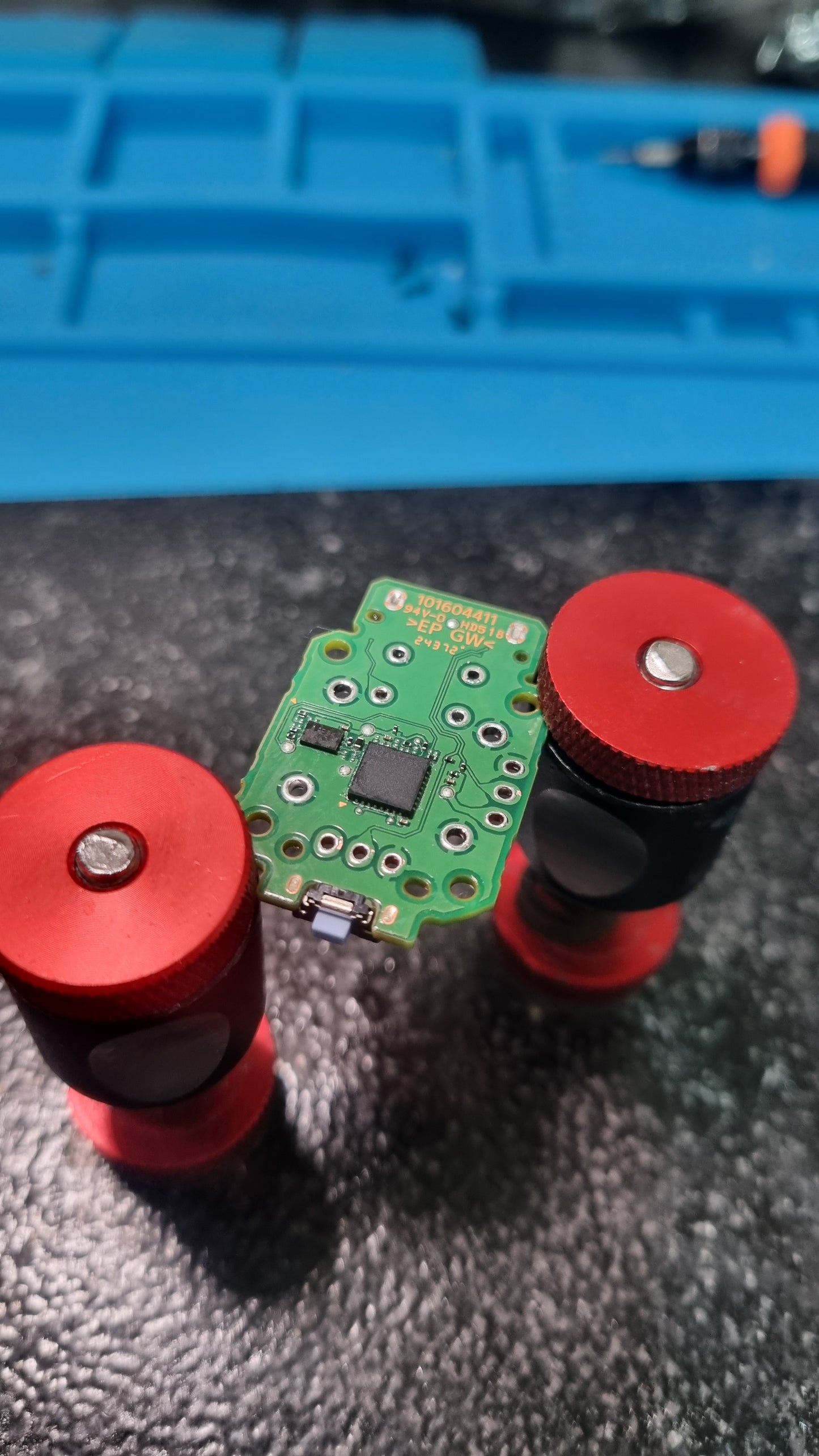 REPARATION MANETTE PS5 ENVOI EN SERVICE