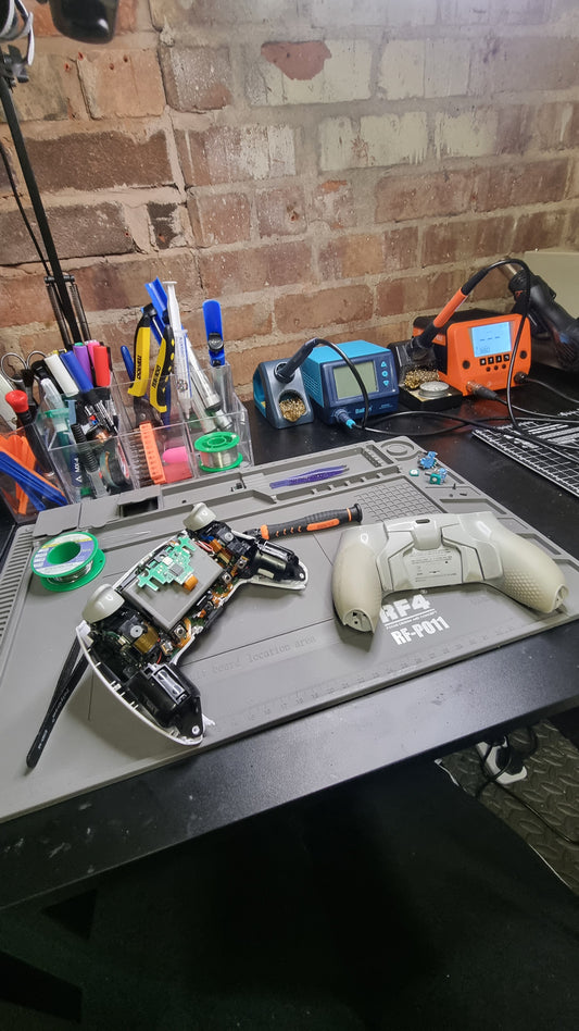 PS4 & PS5 CUSTOM / PRO CONTROLLER MOD SEND IN SERVICE